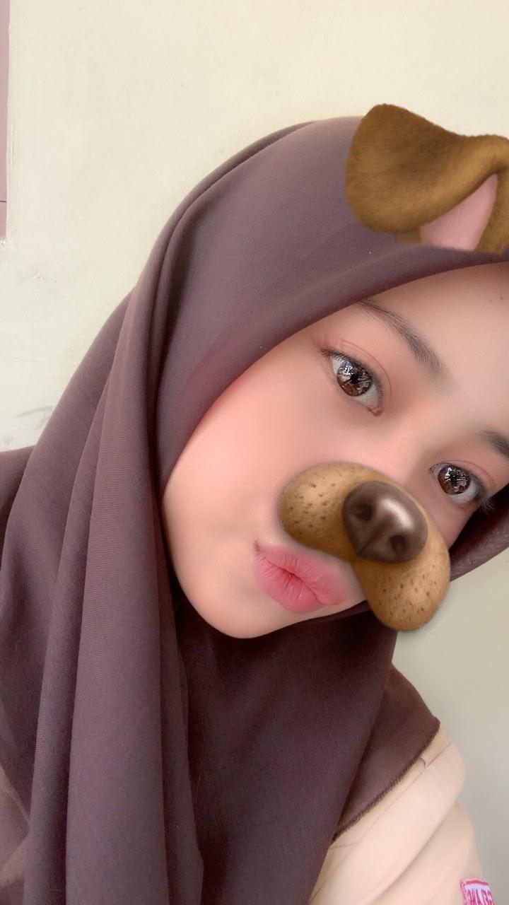 Sabrina Fasya Maheswari - Charming